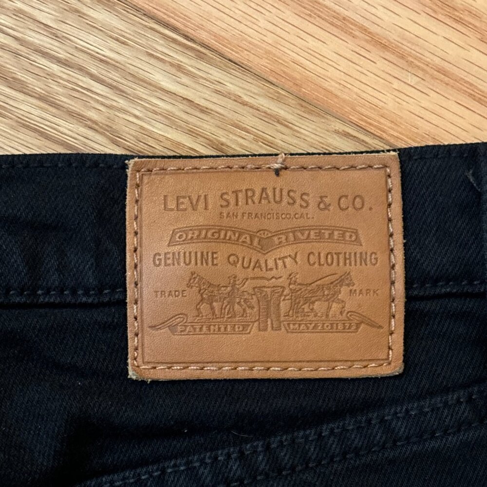 Levi's Straight Ankle Ribcage Jeans | 24 x 28 | Medium Blue - Picture 9 of 12